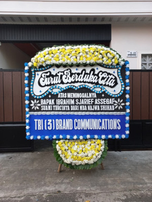 Papan Bunga Duka di Tafamutu
